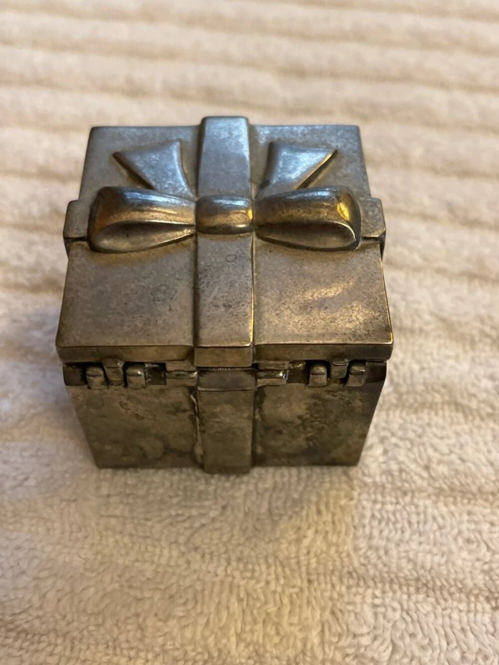 Pottery Barn Silverplated 'Gift with Bow' Box Candle Holder, Trinket Box, Heavy - Picture 5 of 6